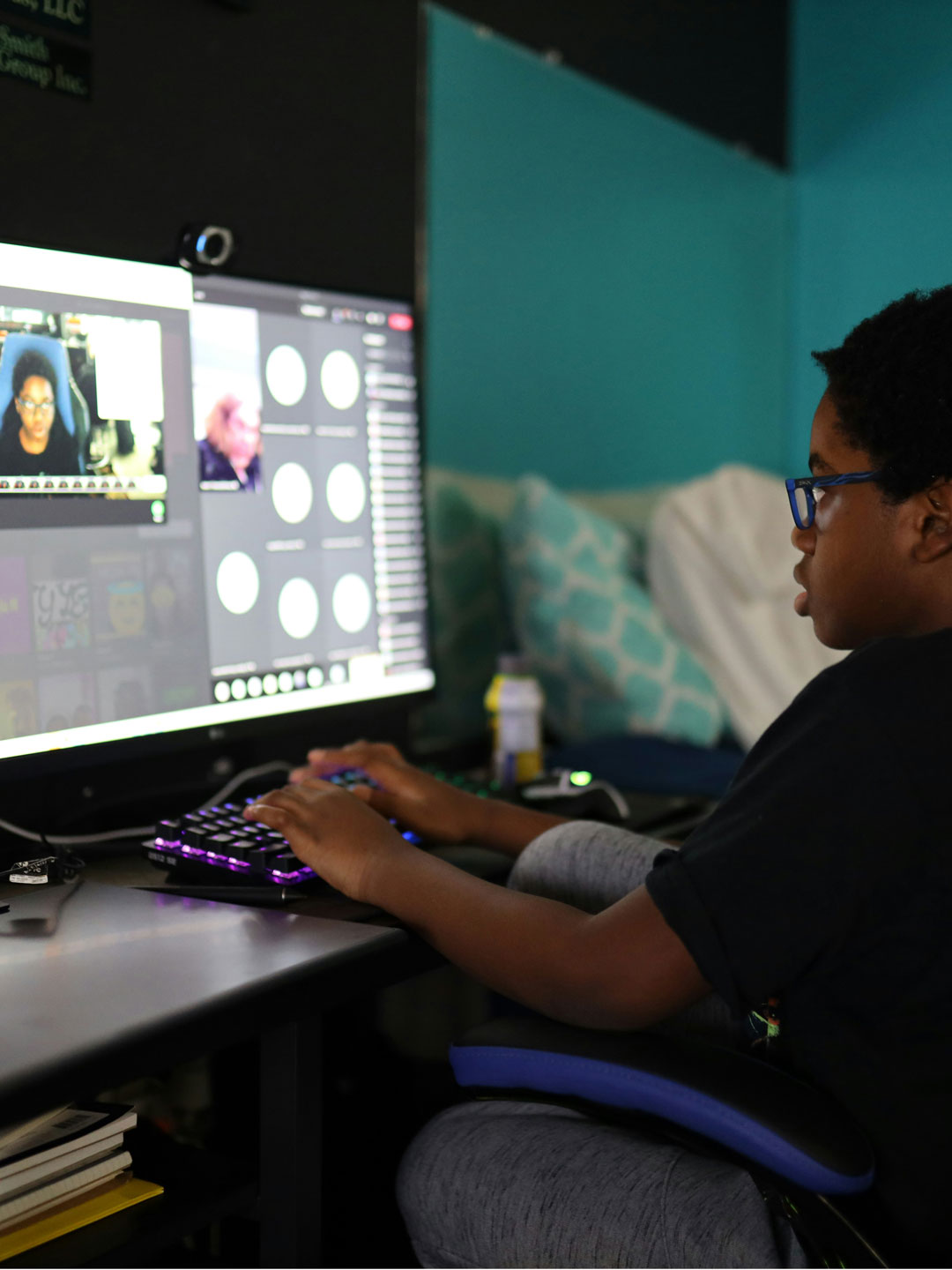 Can kids and teenagers learn graphic-design-Bowens-Creative-Academy-Junior